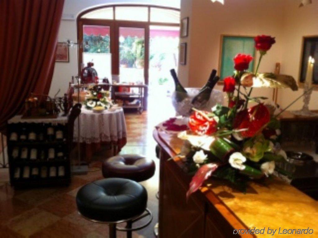 Rocca Conference & Restaurant Hotel Bazzano
