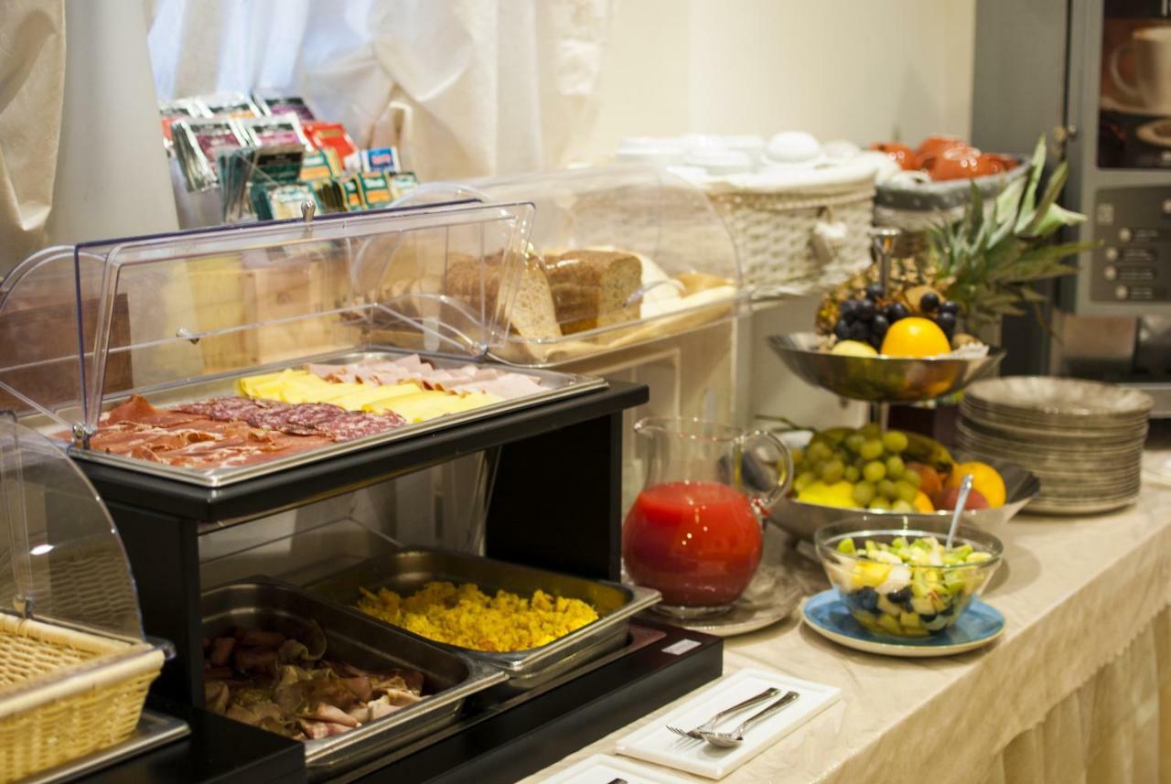 Hotel Rocca Conference & Restaurant